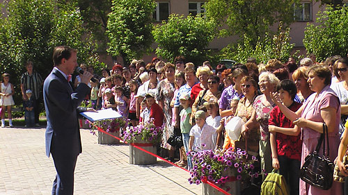 Открытие первого в мире памятника шоколаду