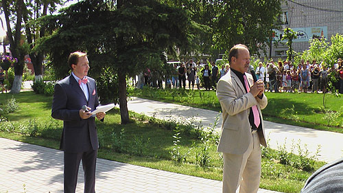 Открытие первого в мире памятника шоколаду